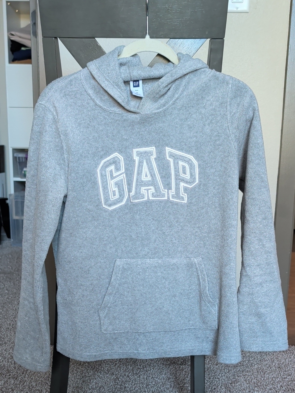 GAP Cozy Gray Logo Hoodie Size M